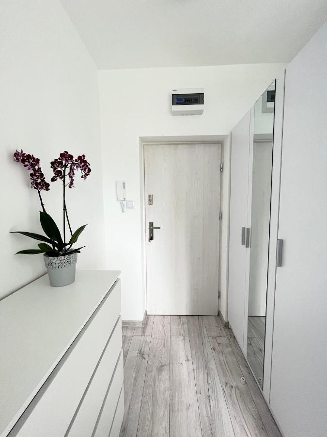Apartament Goplanska Free Parking Self Check-In 24H Poznań Exterior foto